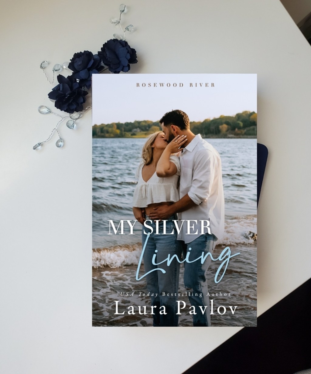 My Silver Lining by Laura Pavlov (4 Star Book Review) Fake Dating, Small Town&nbsp;Romance